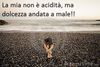 donna-triste-sulla-spiaggia-5937189.jpg