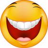 smiley-di-risata-del-fumetto-46948142.jpg