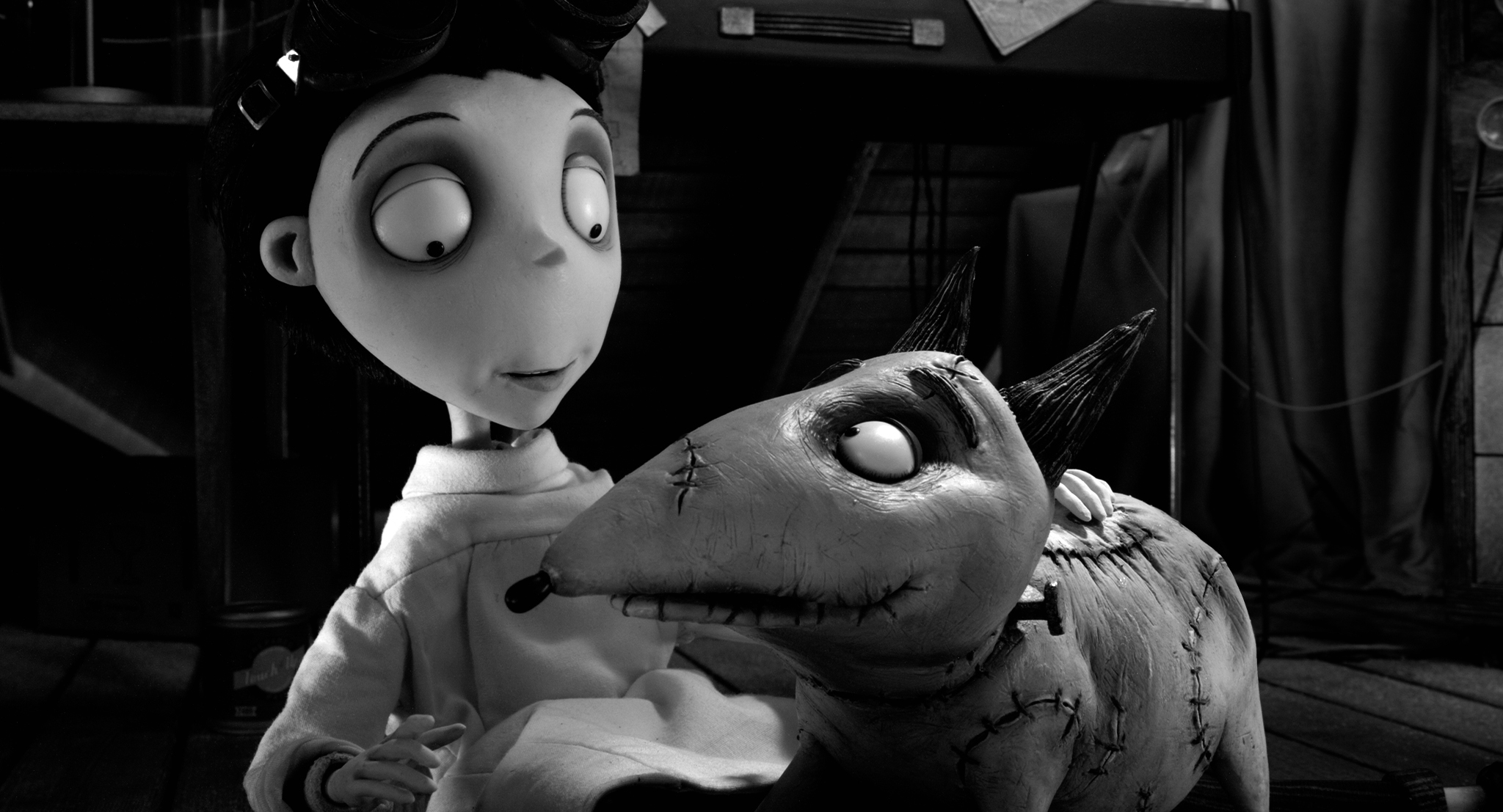 http://cdn.blogosfere.it/pellicolerovinate/images/Frankenweenie-image-11.jpg