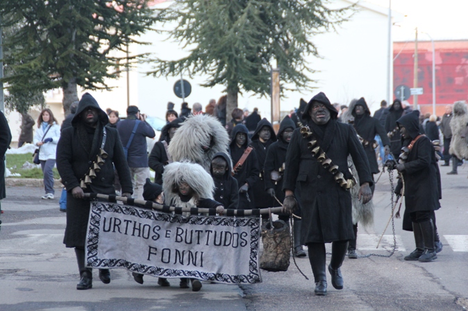 http://www.labarbagia.net/archivi/immagini/Foto-Tonino-Peddone.JPG