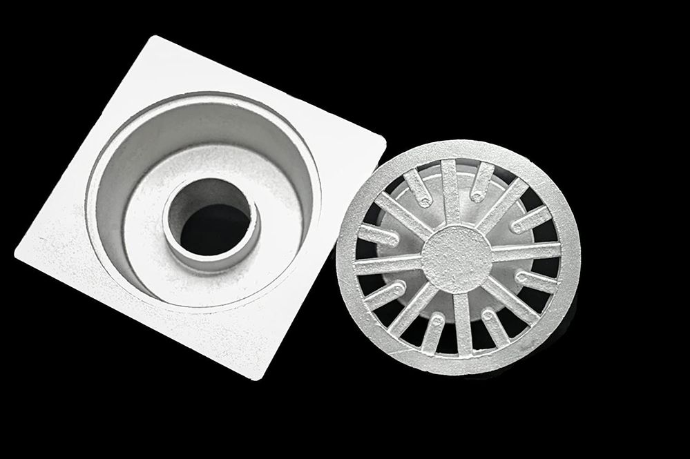 CHIUSINO SIFONATO ALLUMINIO UTILFER 9A.jpg