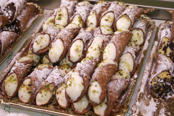 cannolo-siciliano.jpg