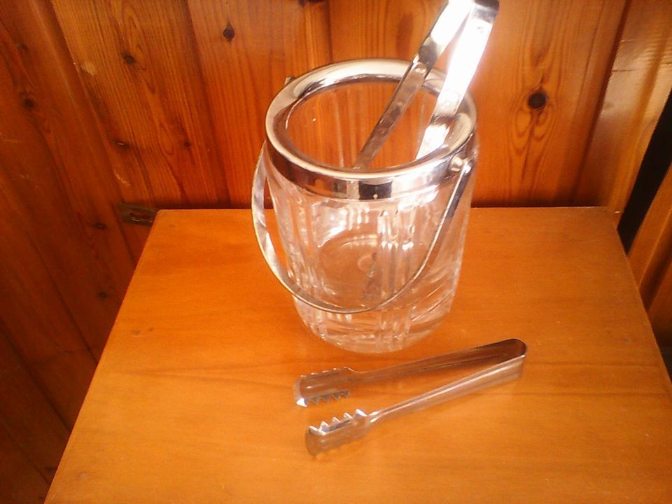 portaghiaccio 40€.jpg