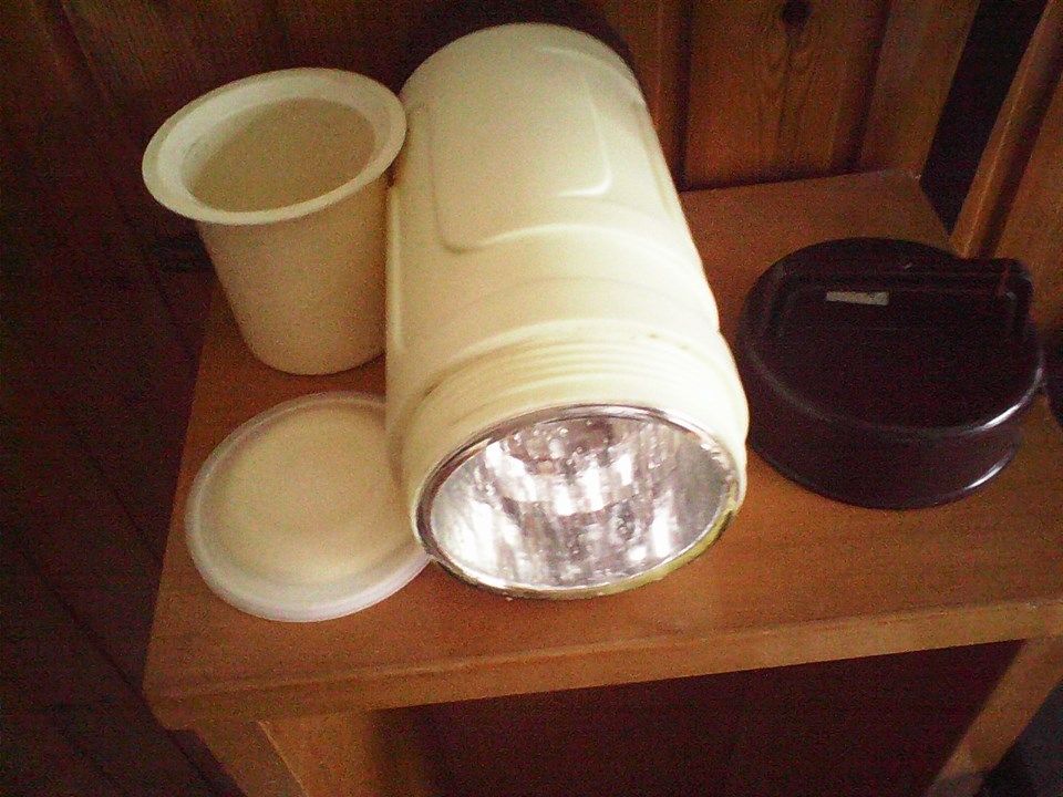 thermos   20€.jpg