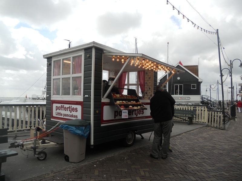 volendam..jpg