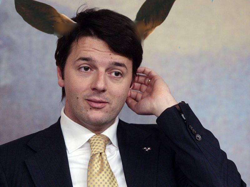 renzi-con-le-orecchie-dasino.jpg